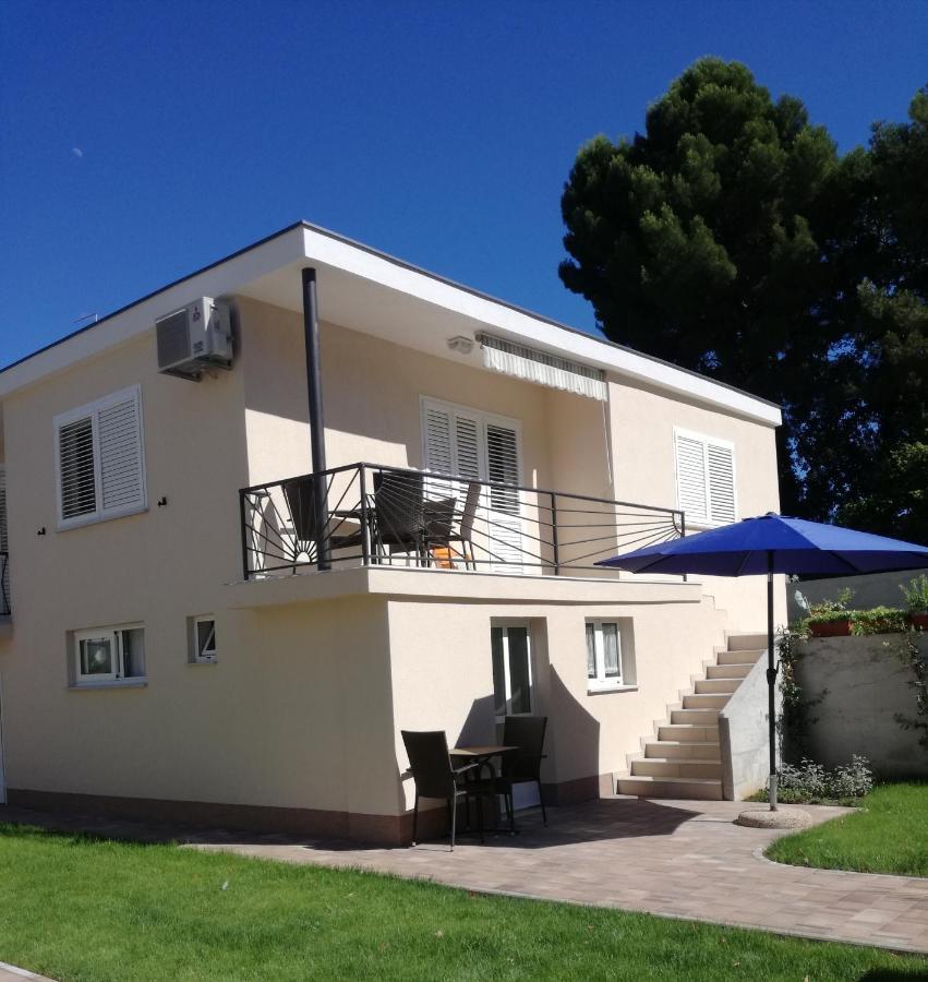 Appartement Apartman Anni à Poreč Extérieur photo
